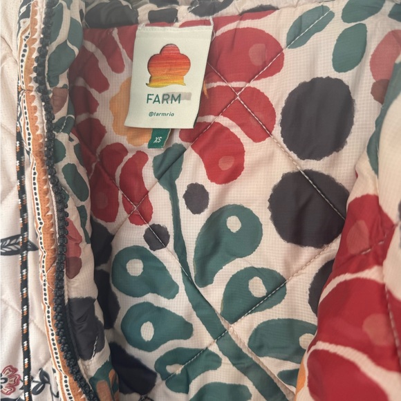Amazing Farm Rio Romantic Garden Puffer Jacket, Reversible in XS - Picture 10 of 16